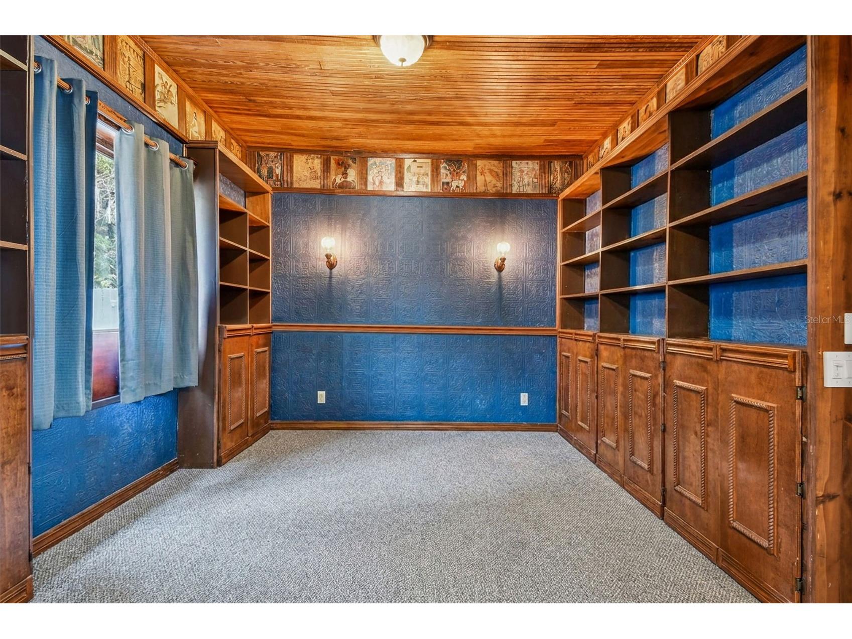 945 11th Street N Saint Petersburg FL 33705 TB8478997 image22