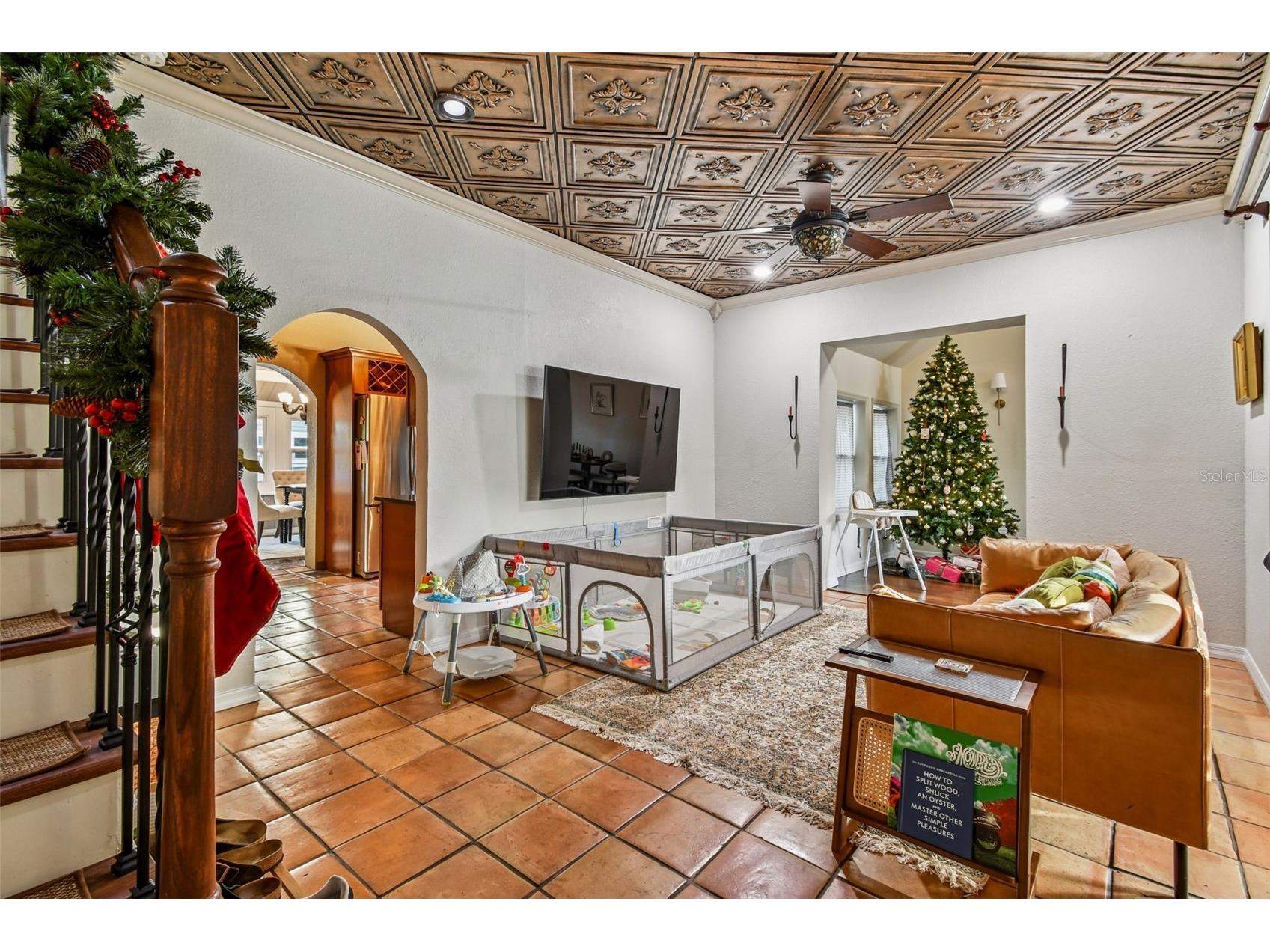 945 11th Street N Saint Petersburg FL 33705 TB8478997 image4