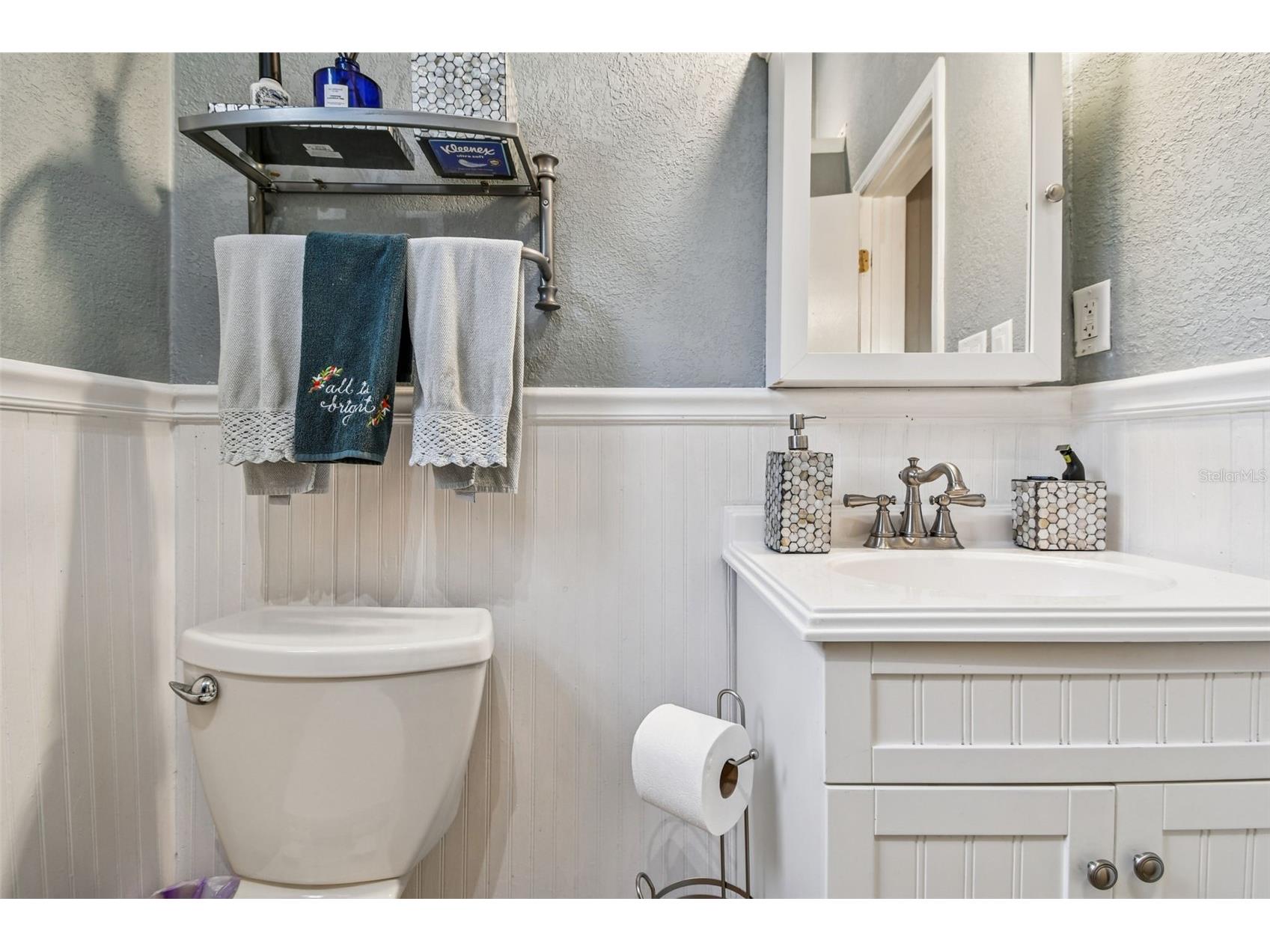 945 11th Street N Saint Petersburg FL 33705 TB8478997 image40