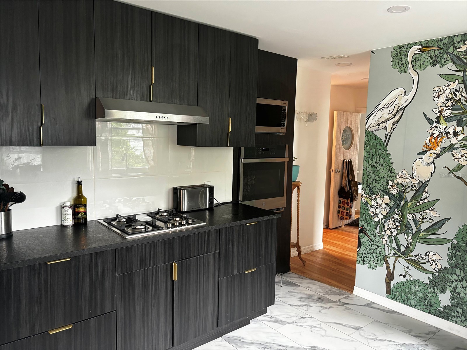 945 11th Street N Saint Petersburg FL 33705 TB8478997 image54