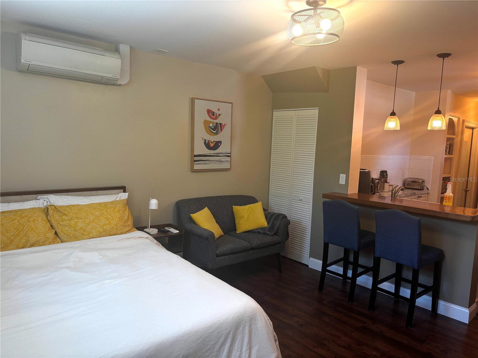 945 11th Street N Saint Petersburg FL 33705 TB8478997 image68