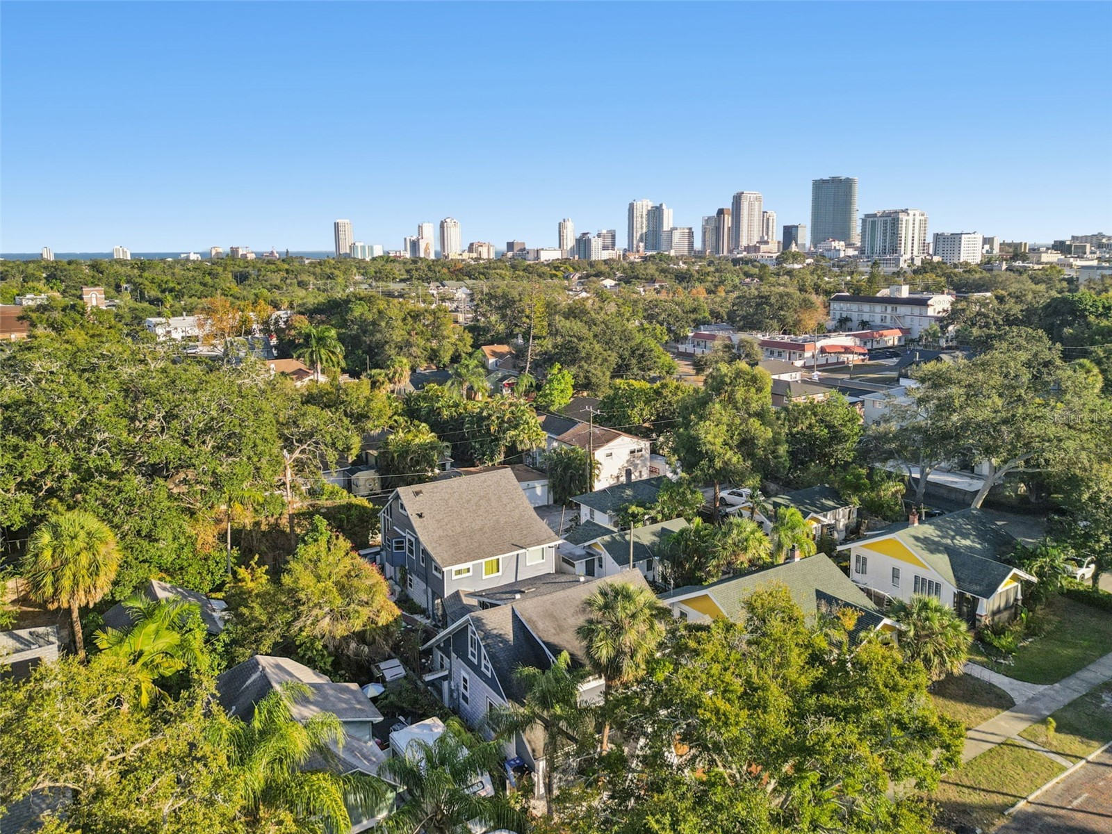 945 11th Street N Saint Petersburg FL 33705 TB8478997 image74