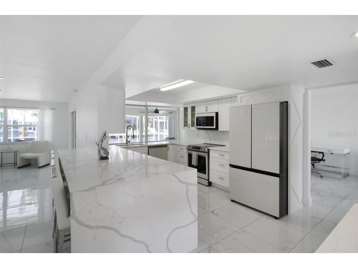 945 Bal Harbor Boulevard Punta Gorda FL 33950 A4649808 image33