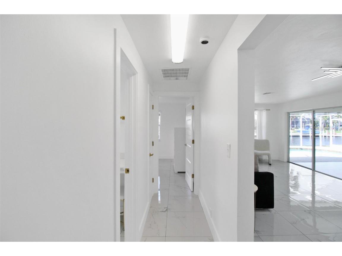 945 Bal Harbor Boulevard Punta Gorda FL 33950 A4649808 image51