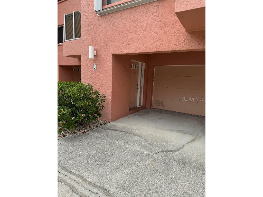 945 Benjamin Franklin Drive #3 Sarasota FL 34236 A4590005 image1