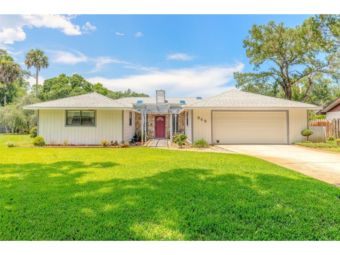 945 Bramble Bush Circle W Port Orange FL 32127 V4937264 image1