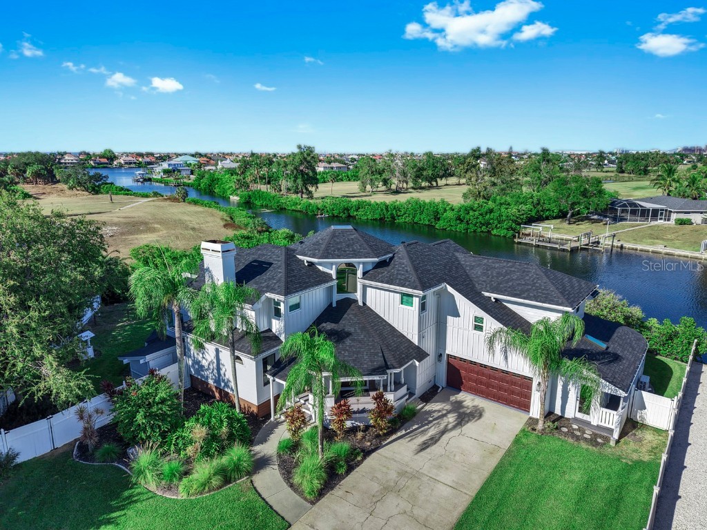 945 Bunker View Drive Apollo Beach FL 33572 TB8380877 image1