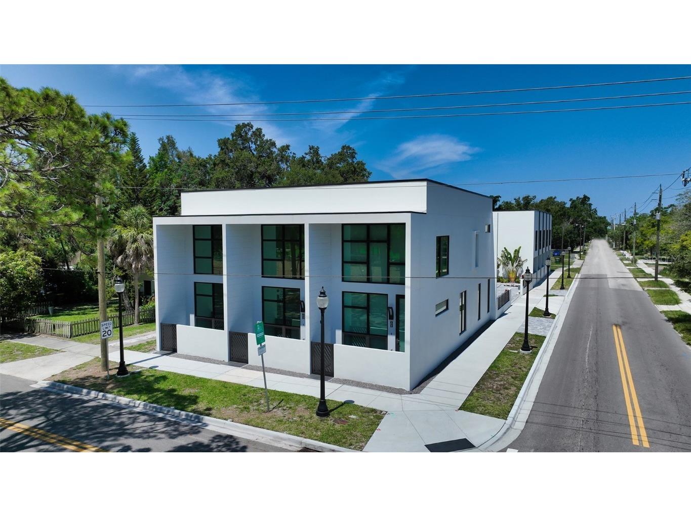 945 N Osprey Avenue Sarasota FL 34236 A4573143 image1