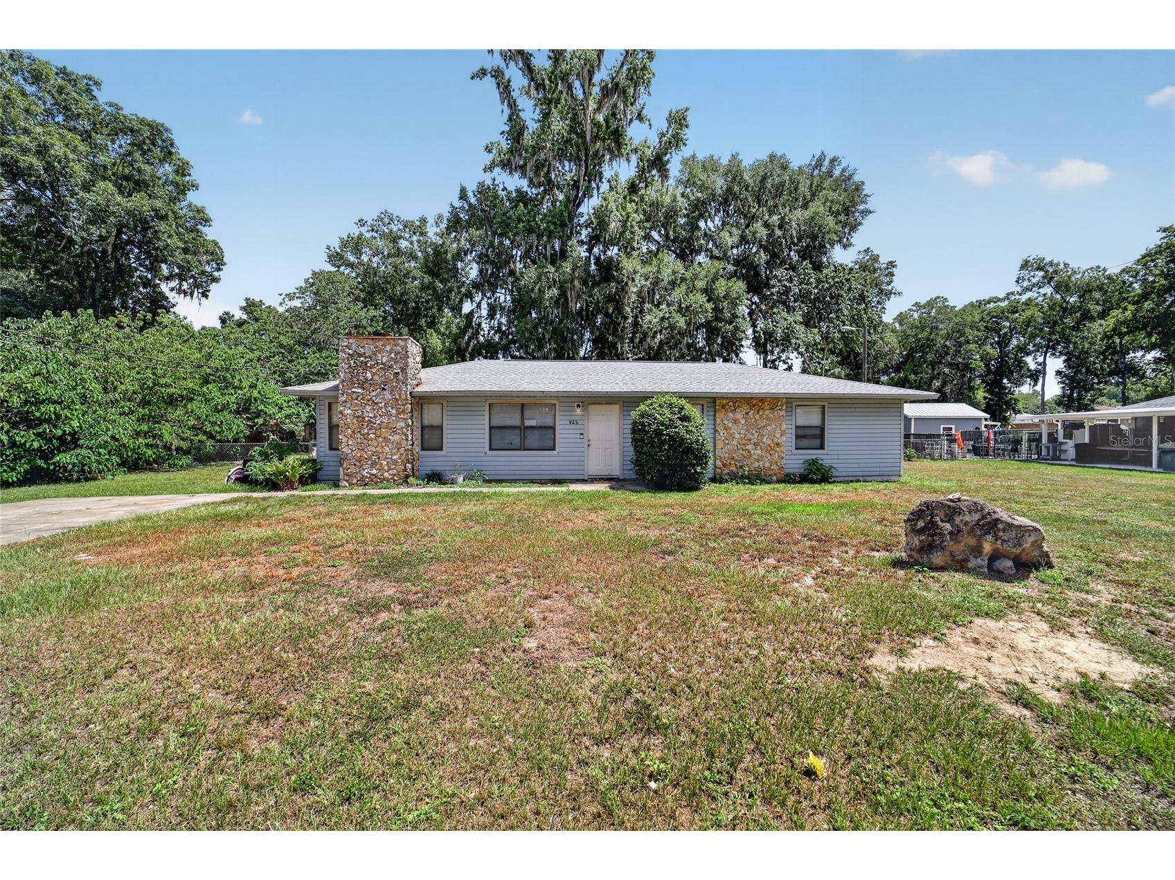 945 NW 64th Place Ocala FL 34475 O6421971 image1