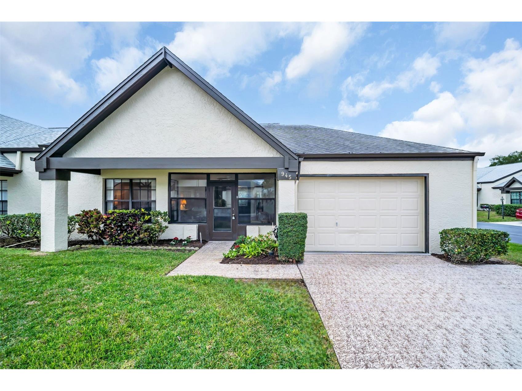 945 Rosewood Lane Palm Harbor FL 34684 - LAKE TARPON TB8463533 image1