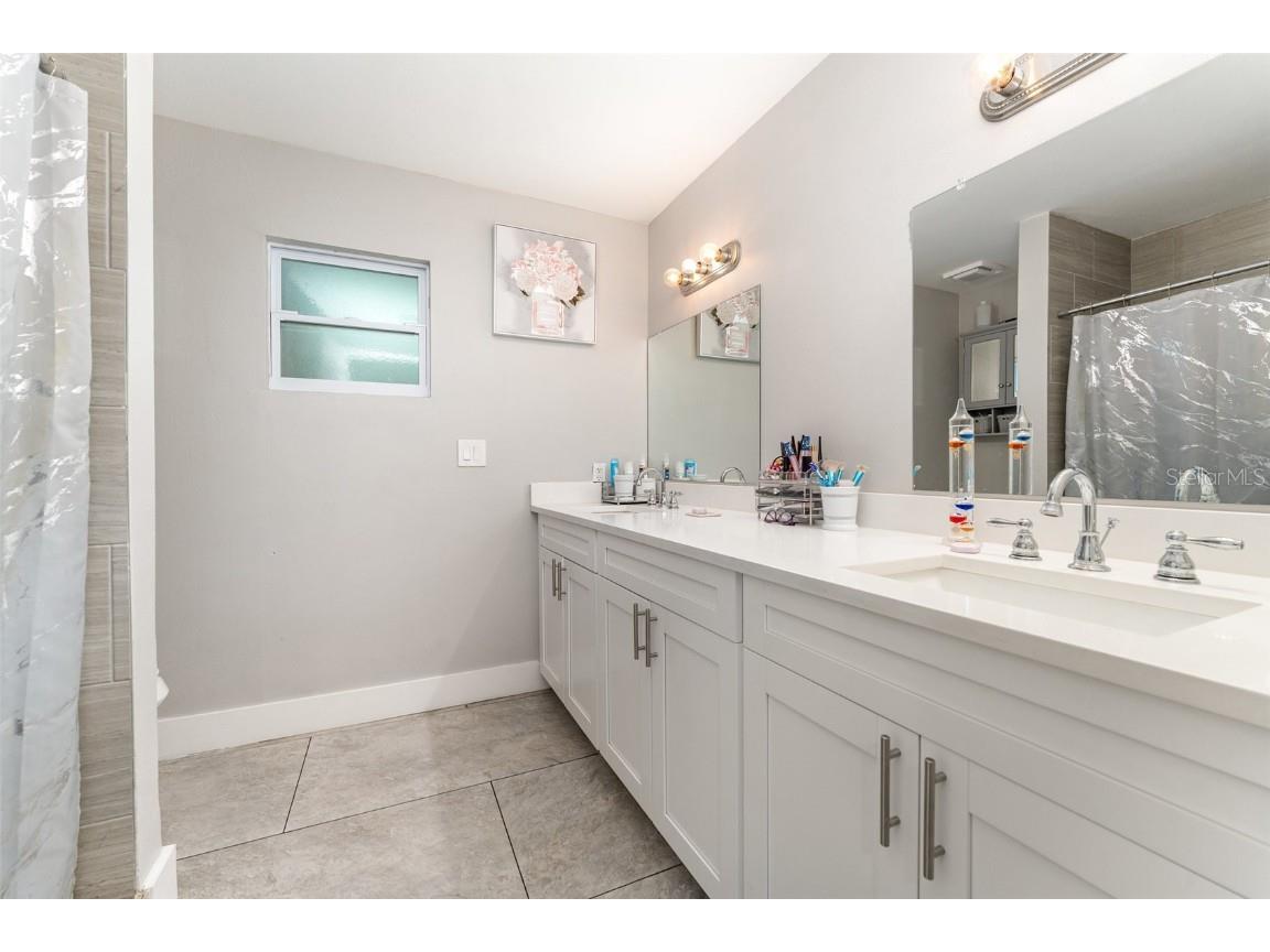 945 Shawna Shores Haines City FL 33844 TB8438930 image12