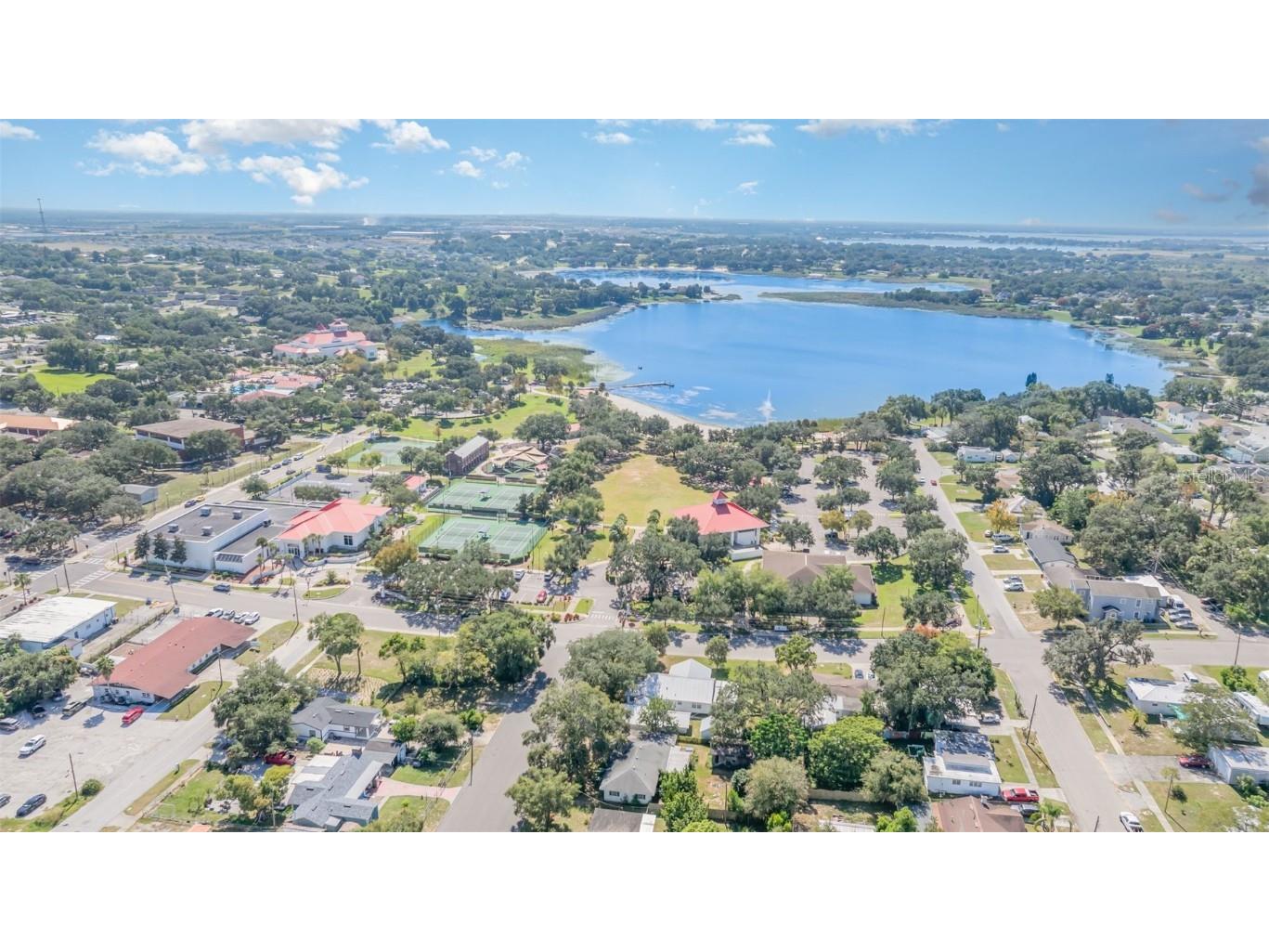 945 Shawna Shores Haines City FL 33844 TB8438930 image32