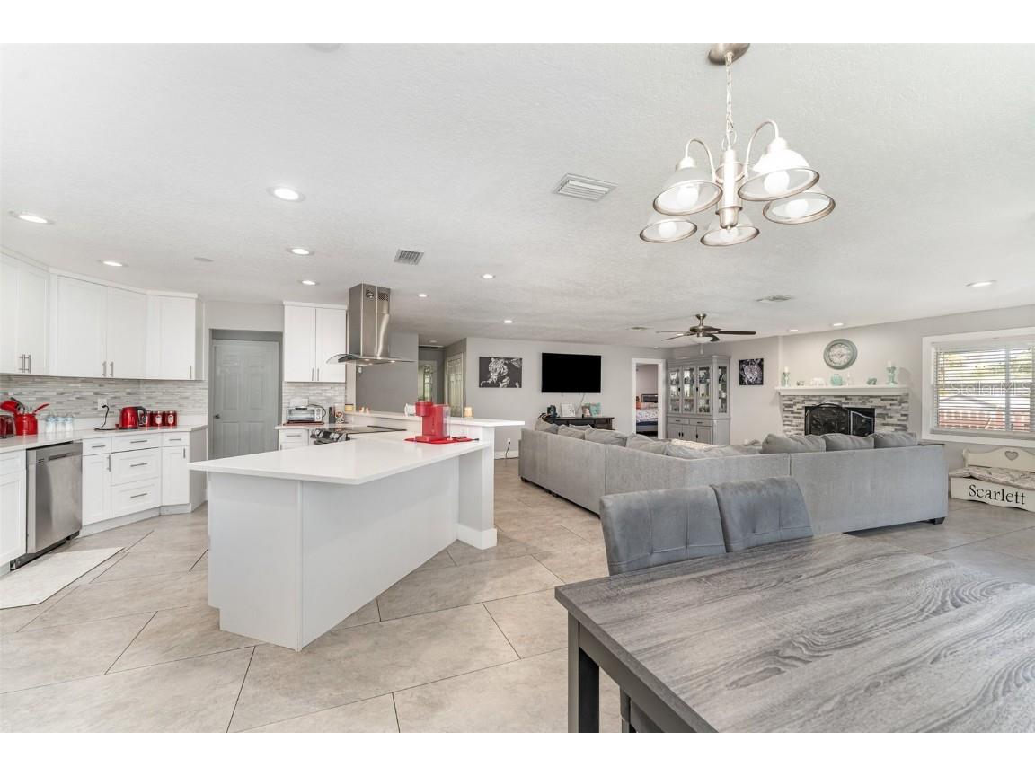 945 Shawna Shores Haines City FL 33844 TB8438930 image6