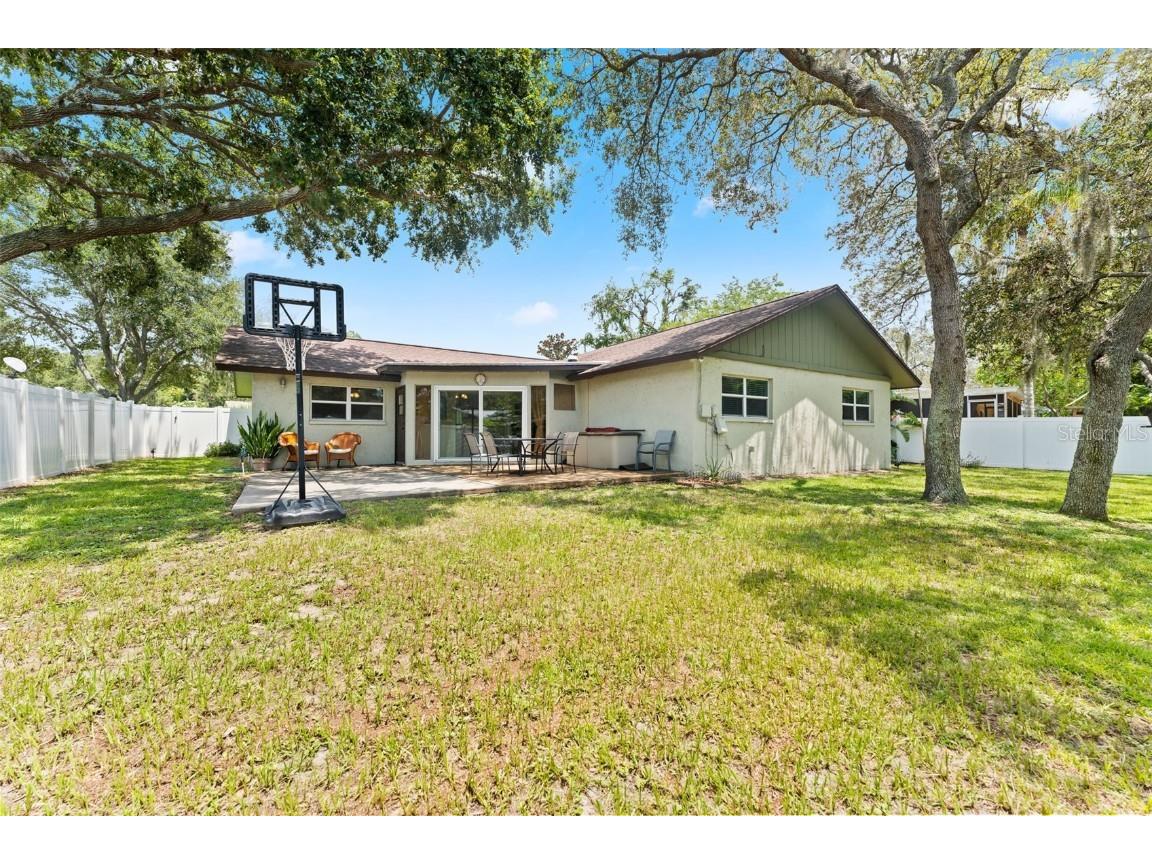 945 Winding Oaks Drive Palm Harbor FL 34683 TB8401318 image29