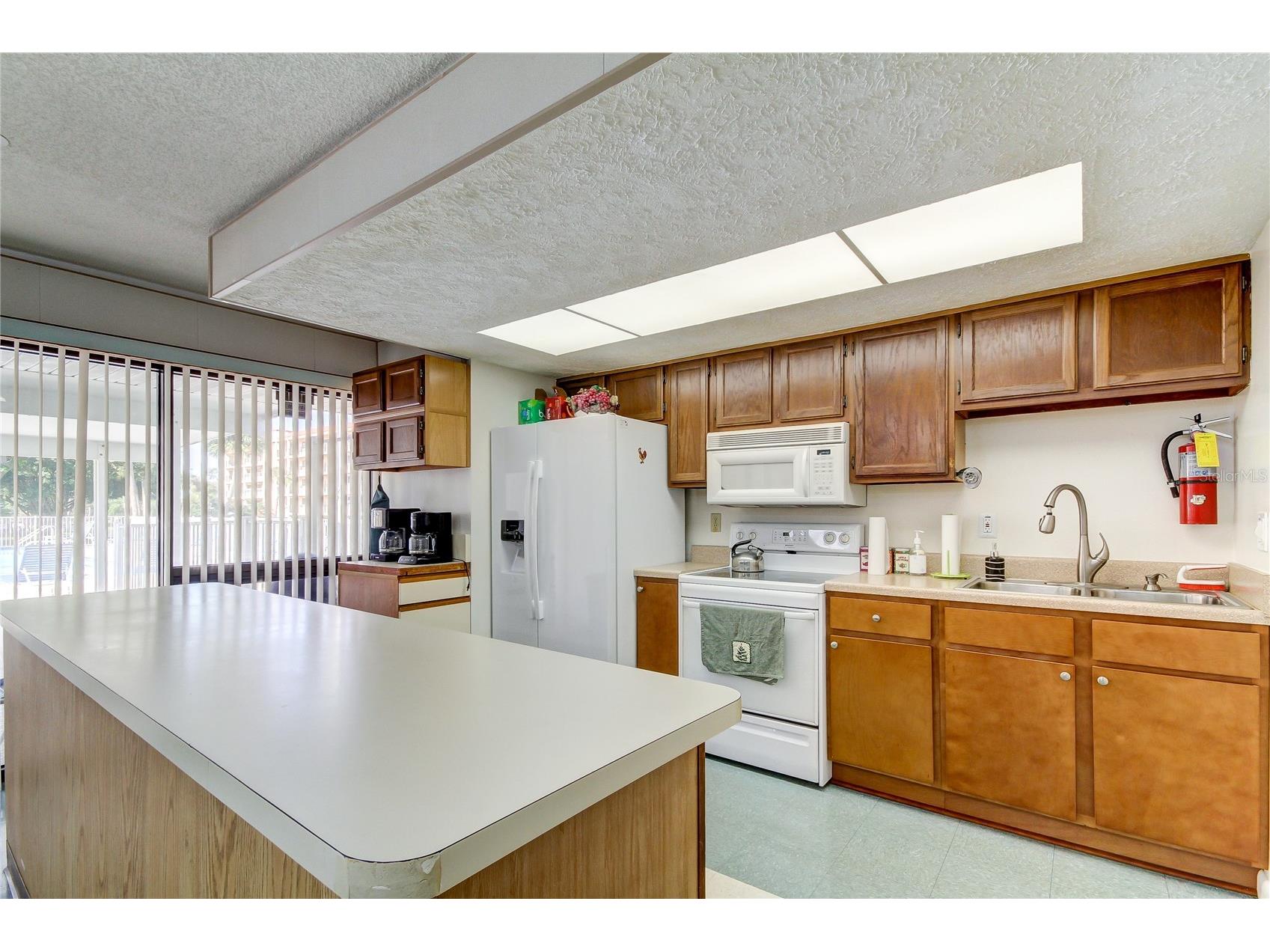 9450 Harbor Greens Way #301 Seminole FL 33776 TB8475171 image54