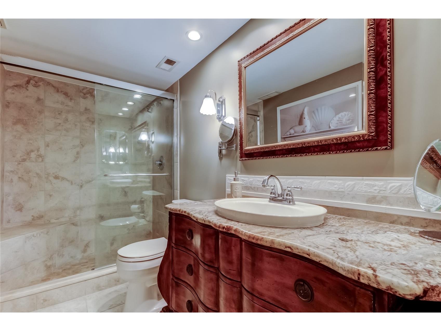 9450 Harbor Greens Way #301 Seminole FL 33776 TB8526556 image27