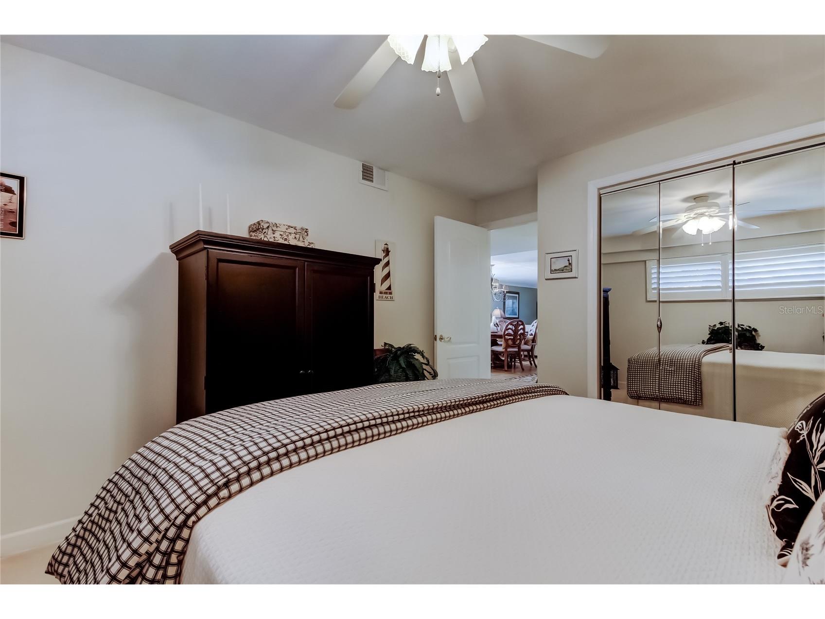 9450 Harbor Greens Way #301 Seminole FL 33776 TB8526556 image37