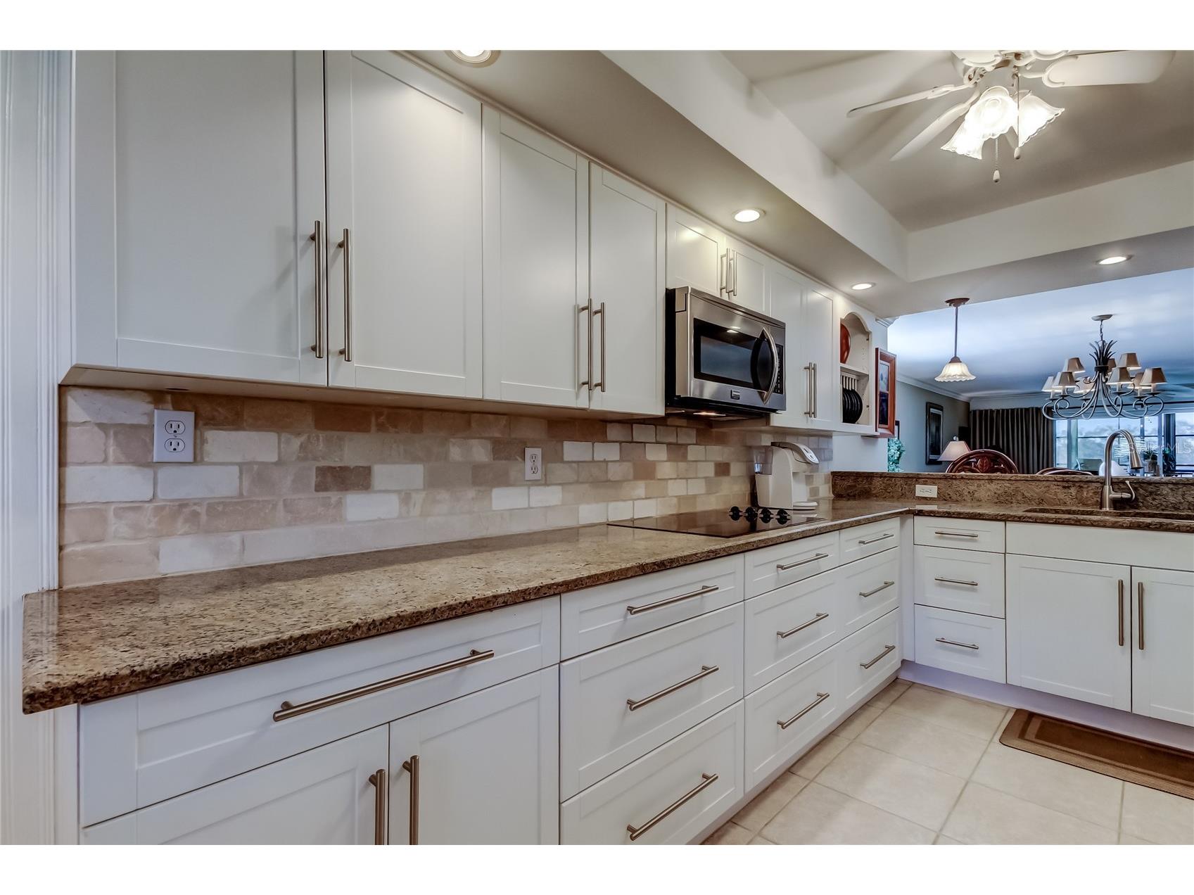 9450 Harbor Greens Way #301 Seminole FL 33776 TB8526556 image8
