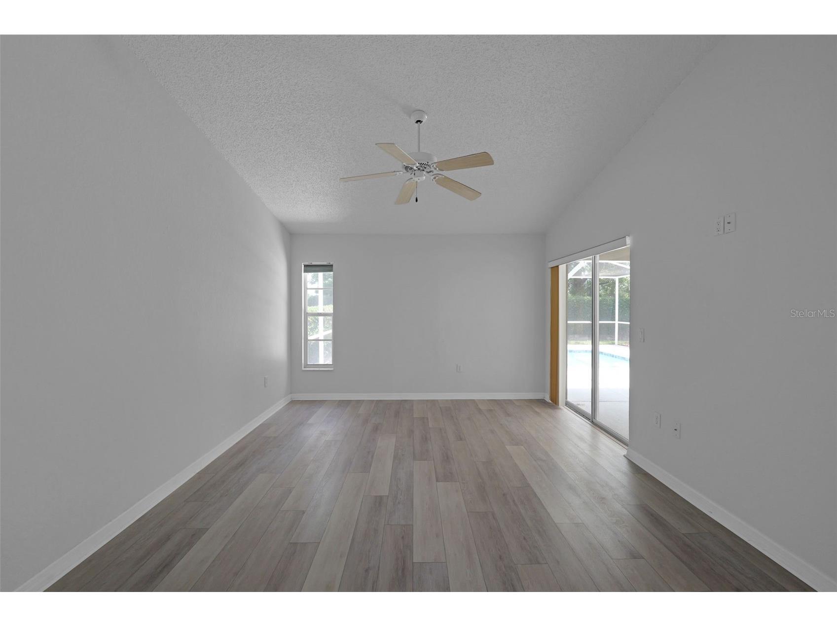 9450 Mississippi Run Weeki Wachee FL 34613 TB8518553 image20