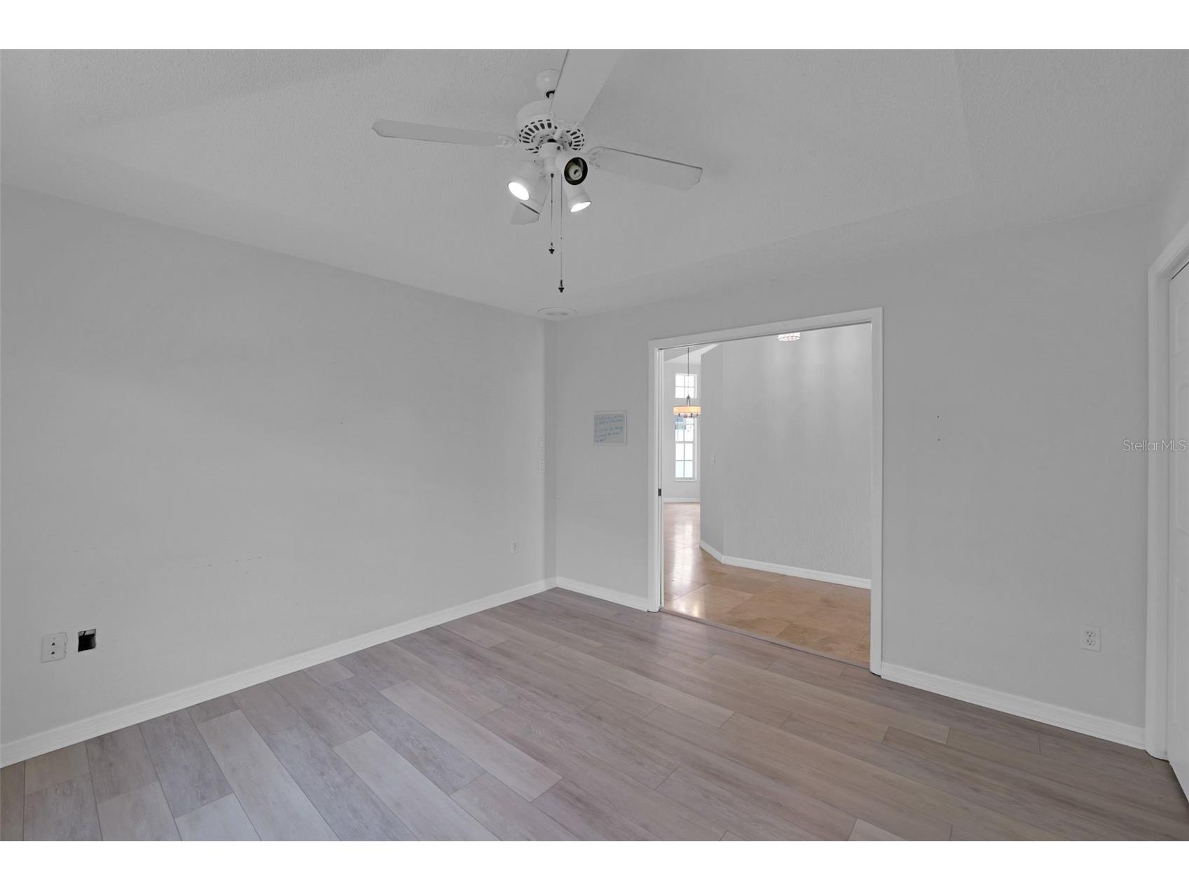 9450 Mississippi Run Weeki Wachee FL 34613 TB8518553 image27