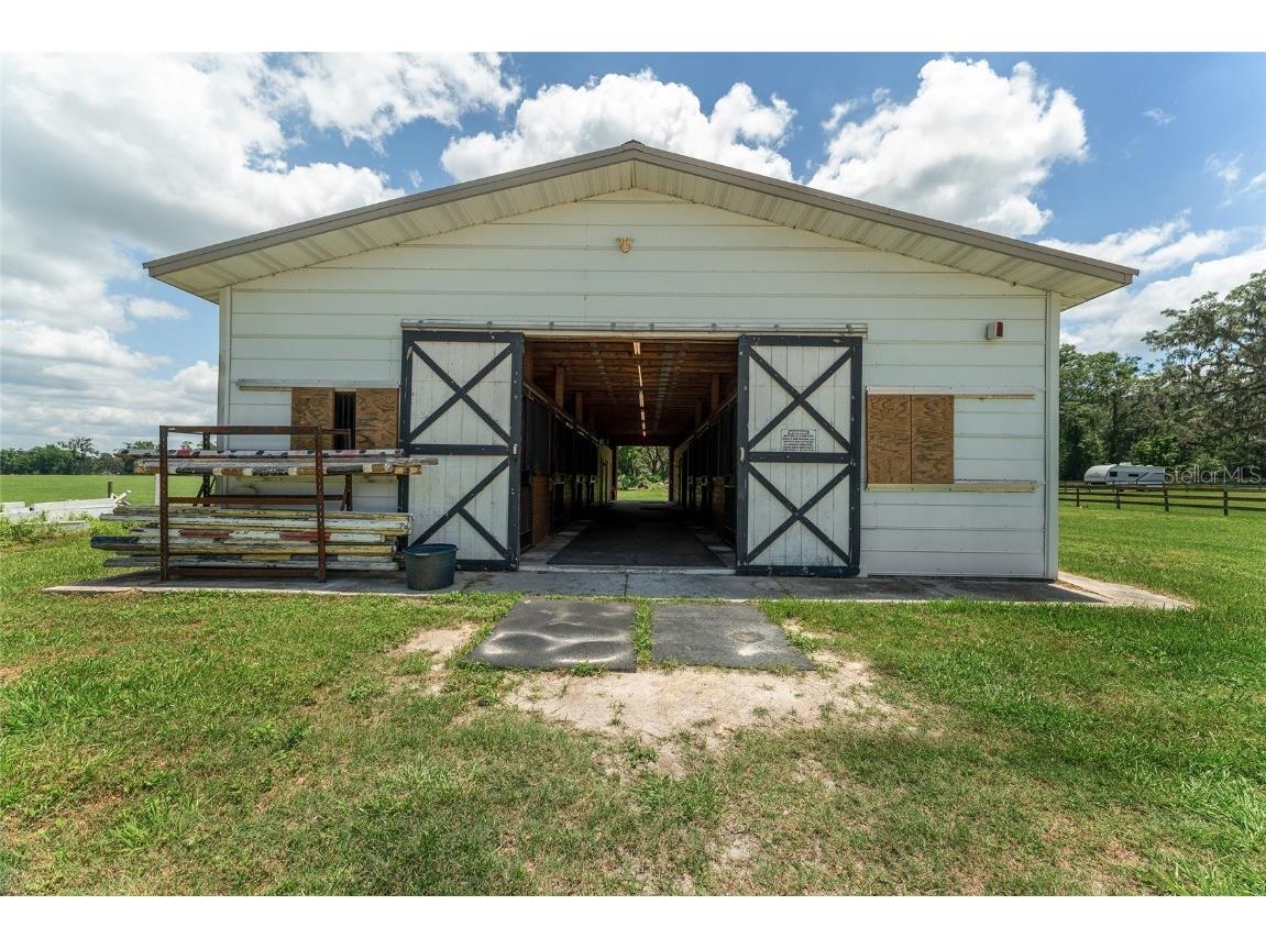 9450 NW 150th Avenue Morriston FL 32668 OM702344 image49