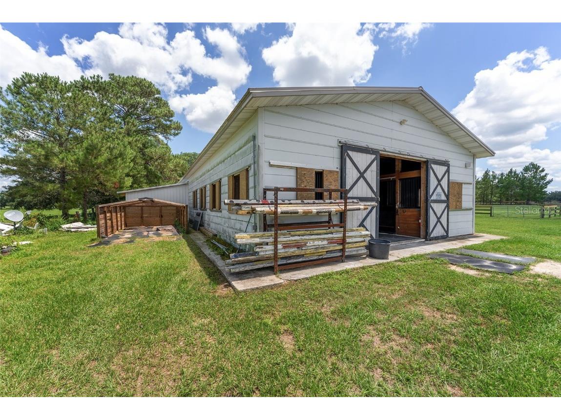 9450 NW 150th Avenue Morriston FL 32668 OM702344 image50