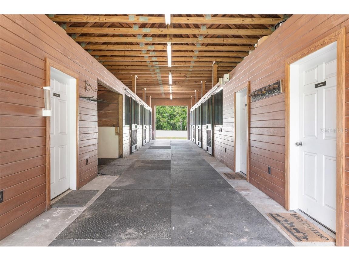 9450 NW 150th Avenue Morriston FL 32668 OM702344 image8