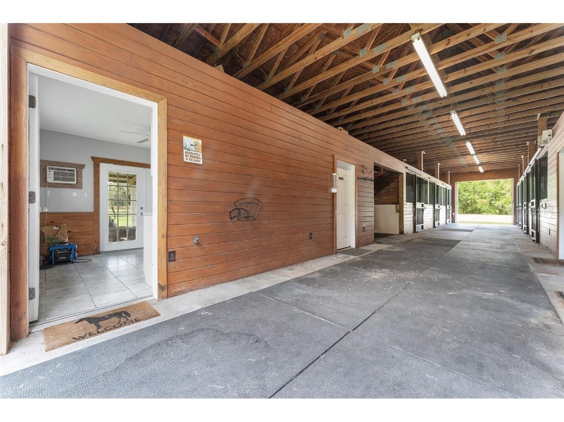 9450 NW 150th Avenue Morriston FL 32668 OM702344 image9