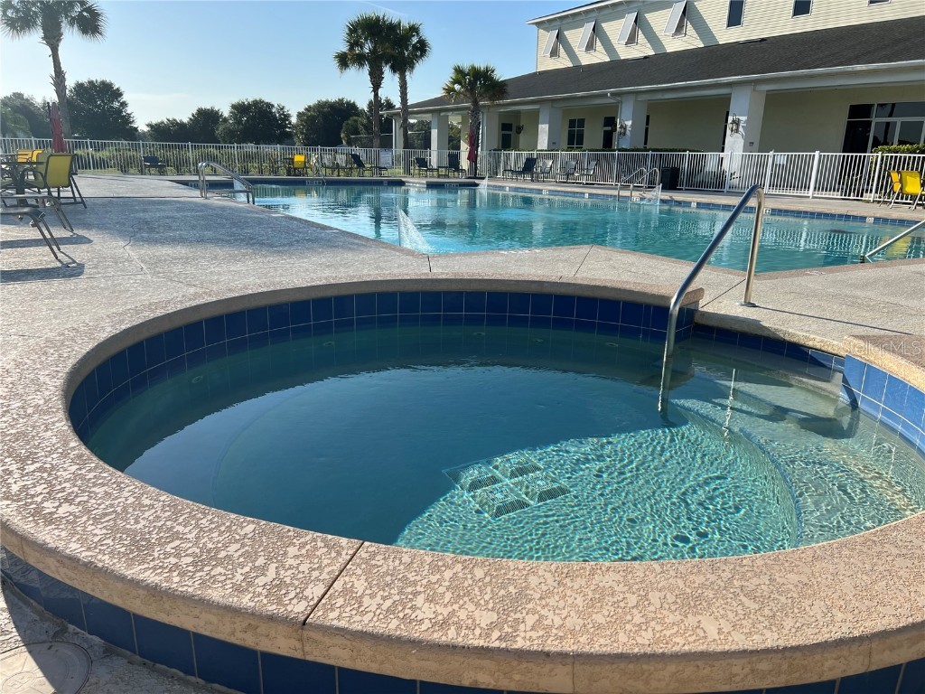 9450 SE 47th Way Webster FL 33597 G5096962 image25