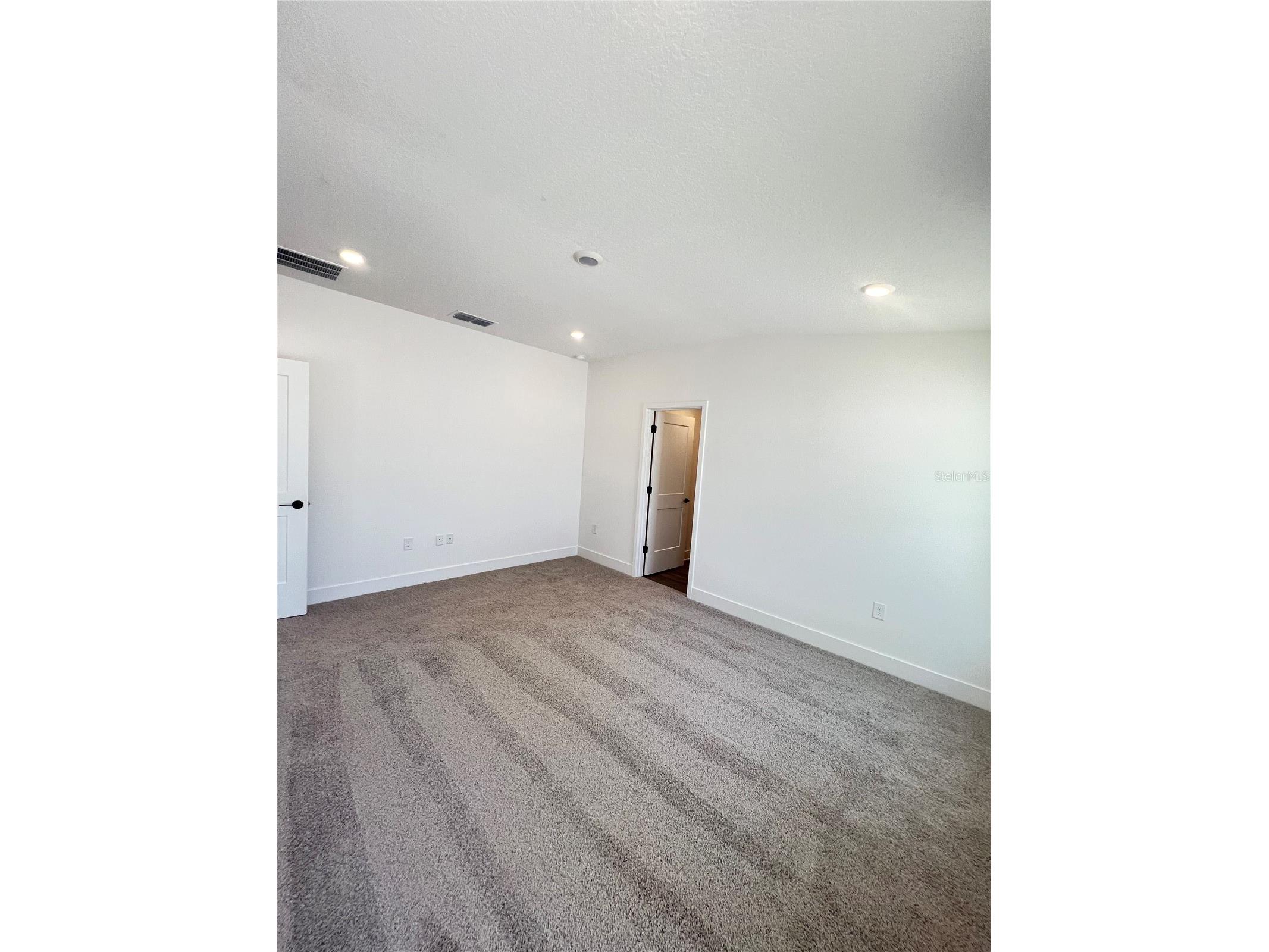 9451 Highland Hills Dr Street Hudson FL 34667 TB8528349 image17