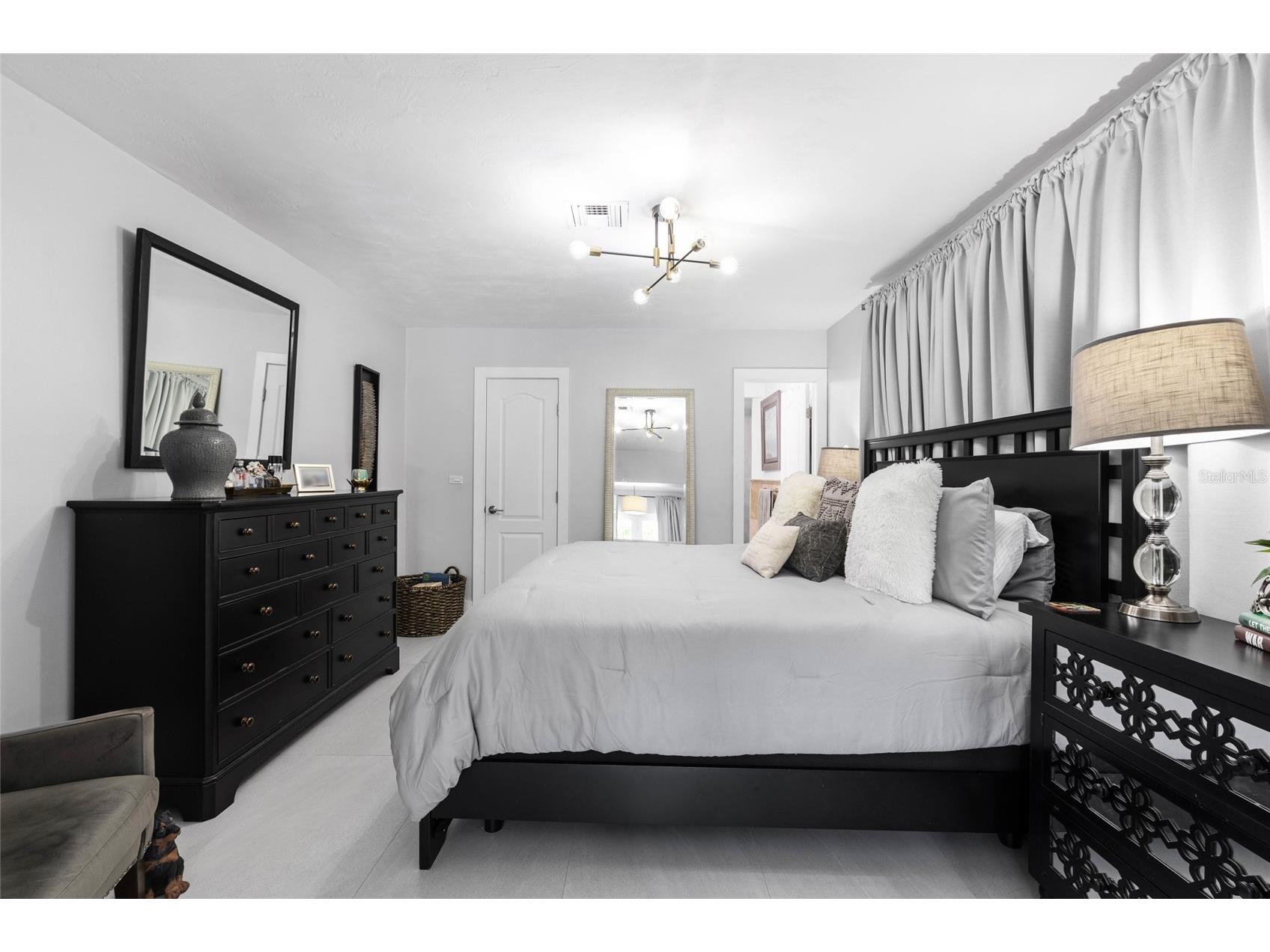 9451 SW 61st Street Miami FL 33173 OM722446 image23