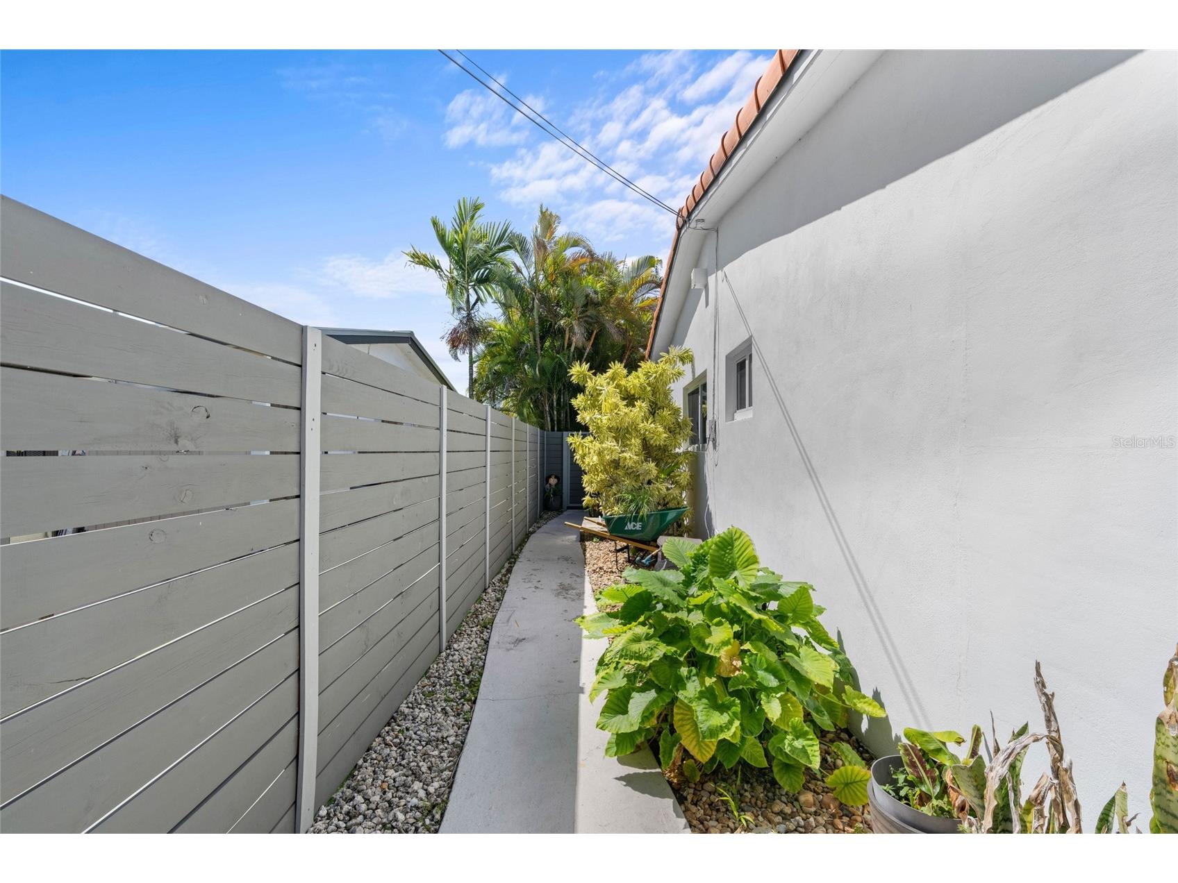 9451 SW 61st Street Miami FL 33173 OM722446 image44