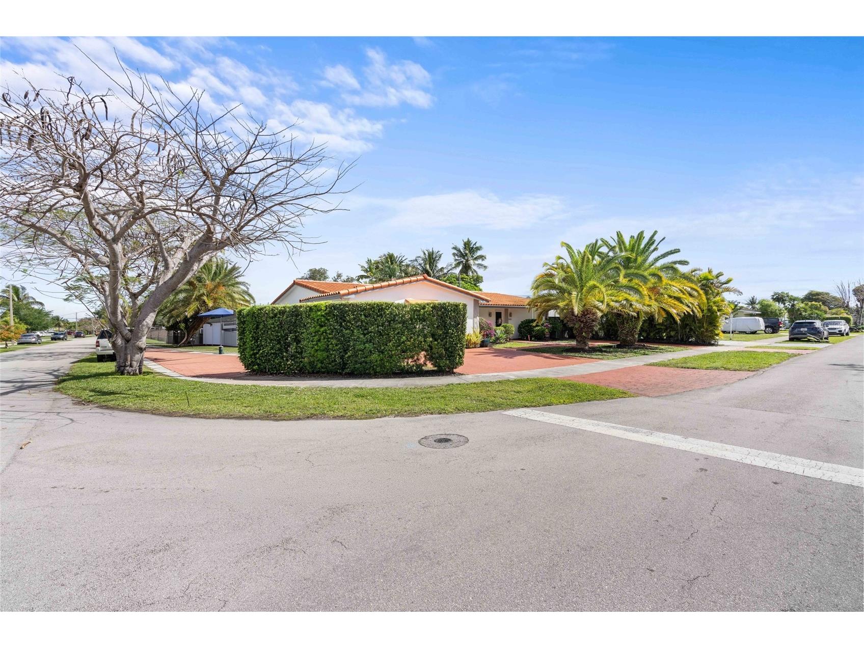9451 SW 61st Street Miami FL 33173 OM722446 image50