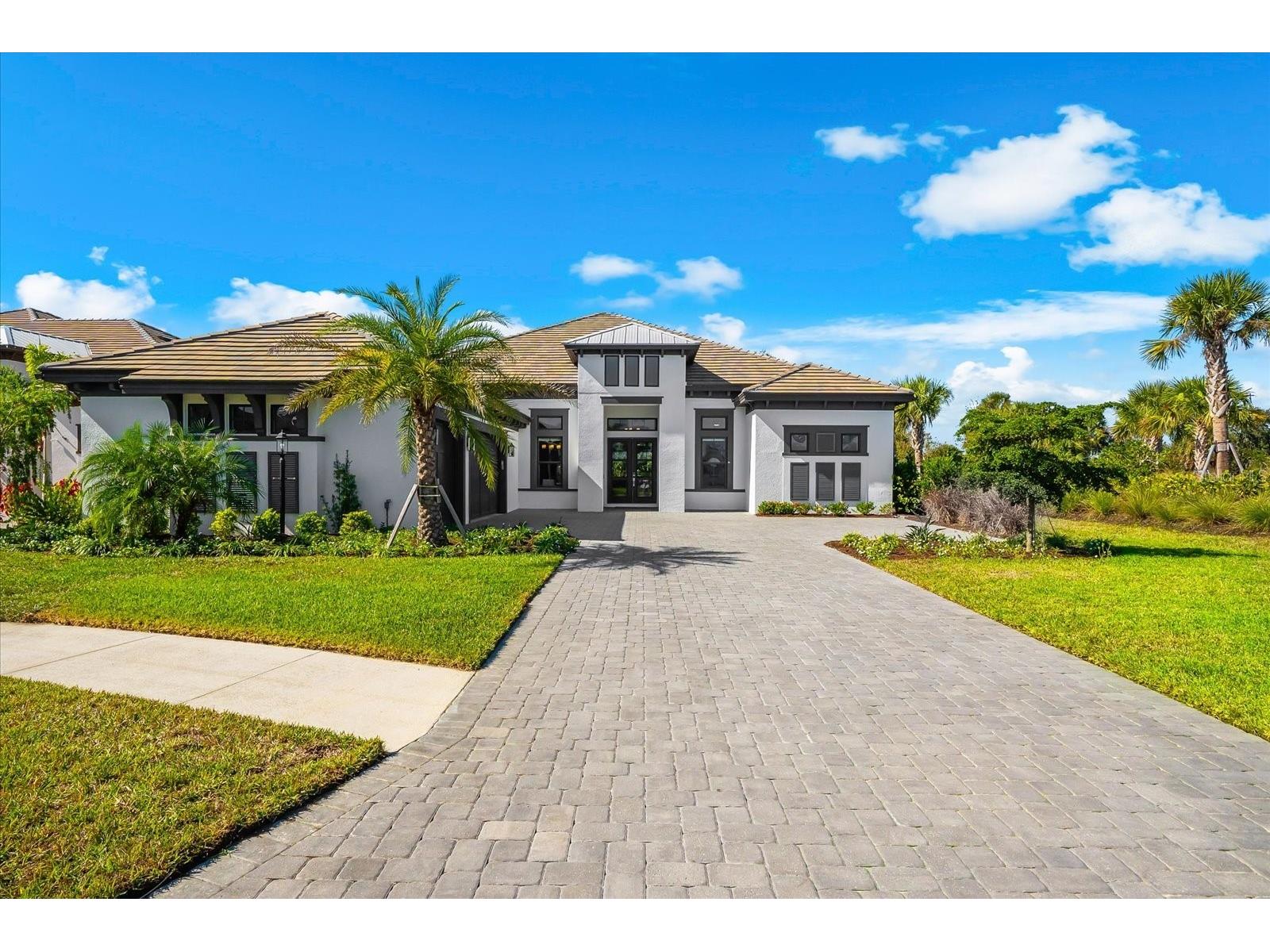 9451 Tequila Sunrise Drive Sarasota FL 34241 A4673321 image1
