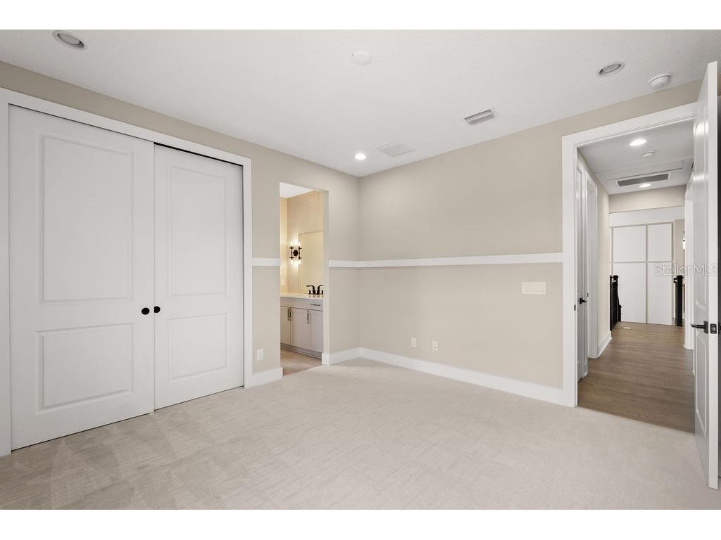 9453 Golden Laurel Lane Orlando FL 32827 O6342956 image44