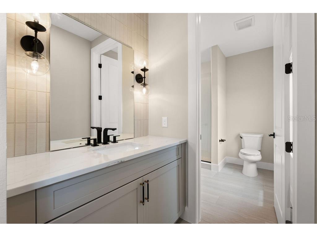 9453 Golden Laurel Lane Orlando FL 32827 O6342956 image49