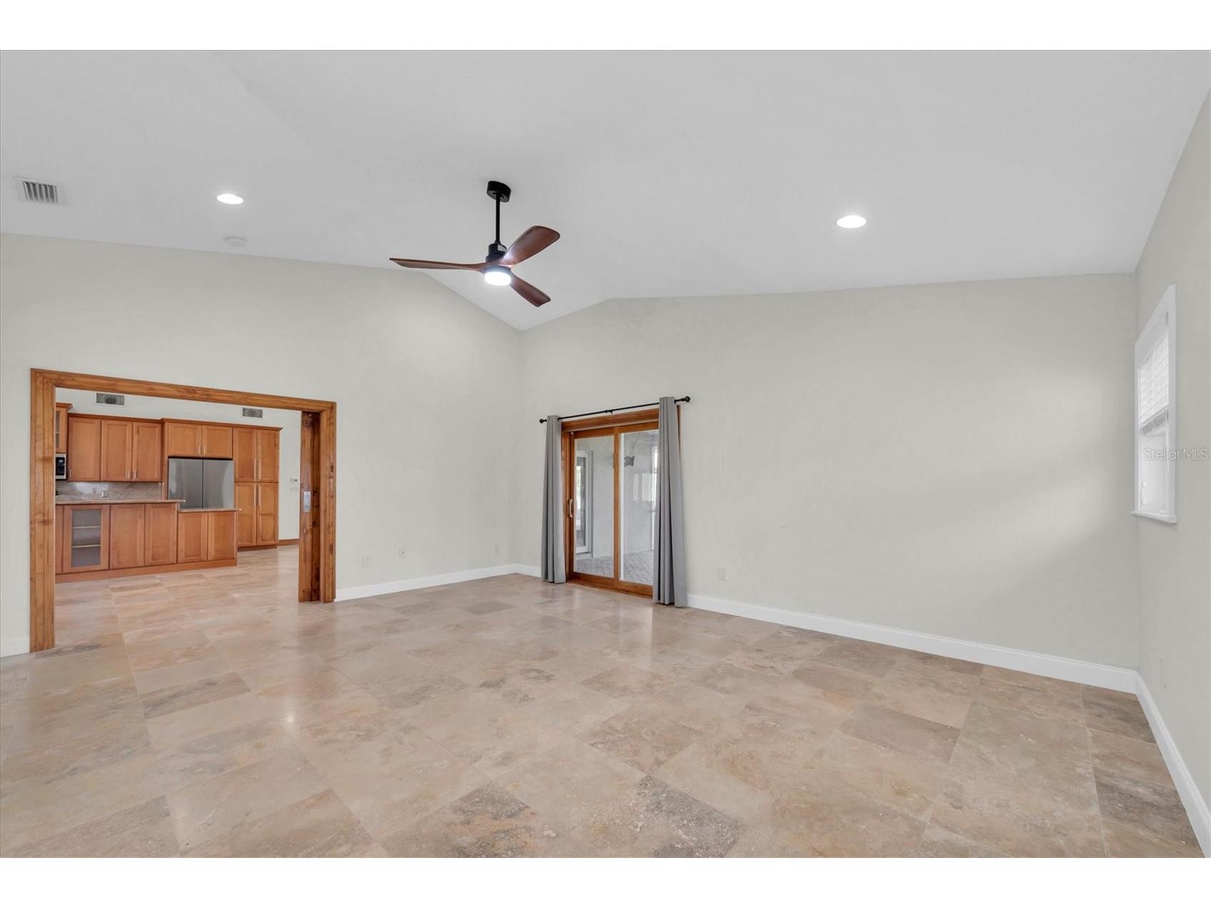 9453 Treasure Lane NE Saint Petersburg FL 33702 TB8463125 image12