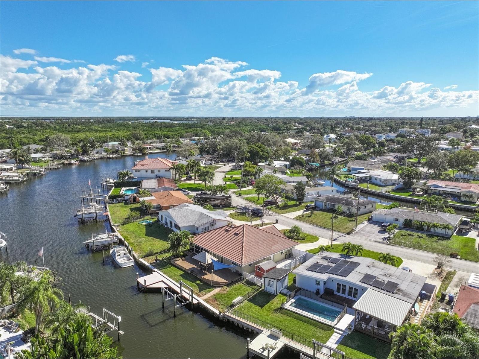 9453 Treasure Lane NE Saint Petersburg FL 33702 TB8463125 image30