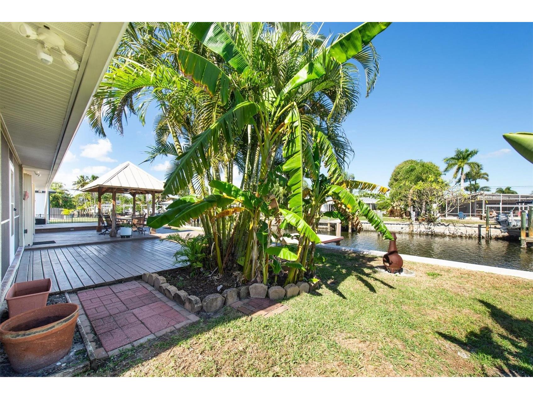 9453 Treasure Lane NE Saint Petersburg FL 33702 TB8463125 image4