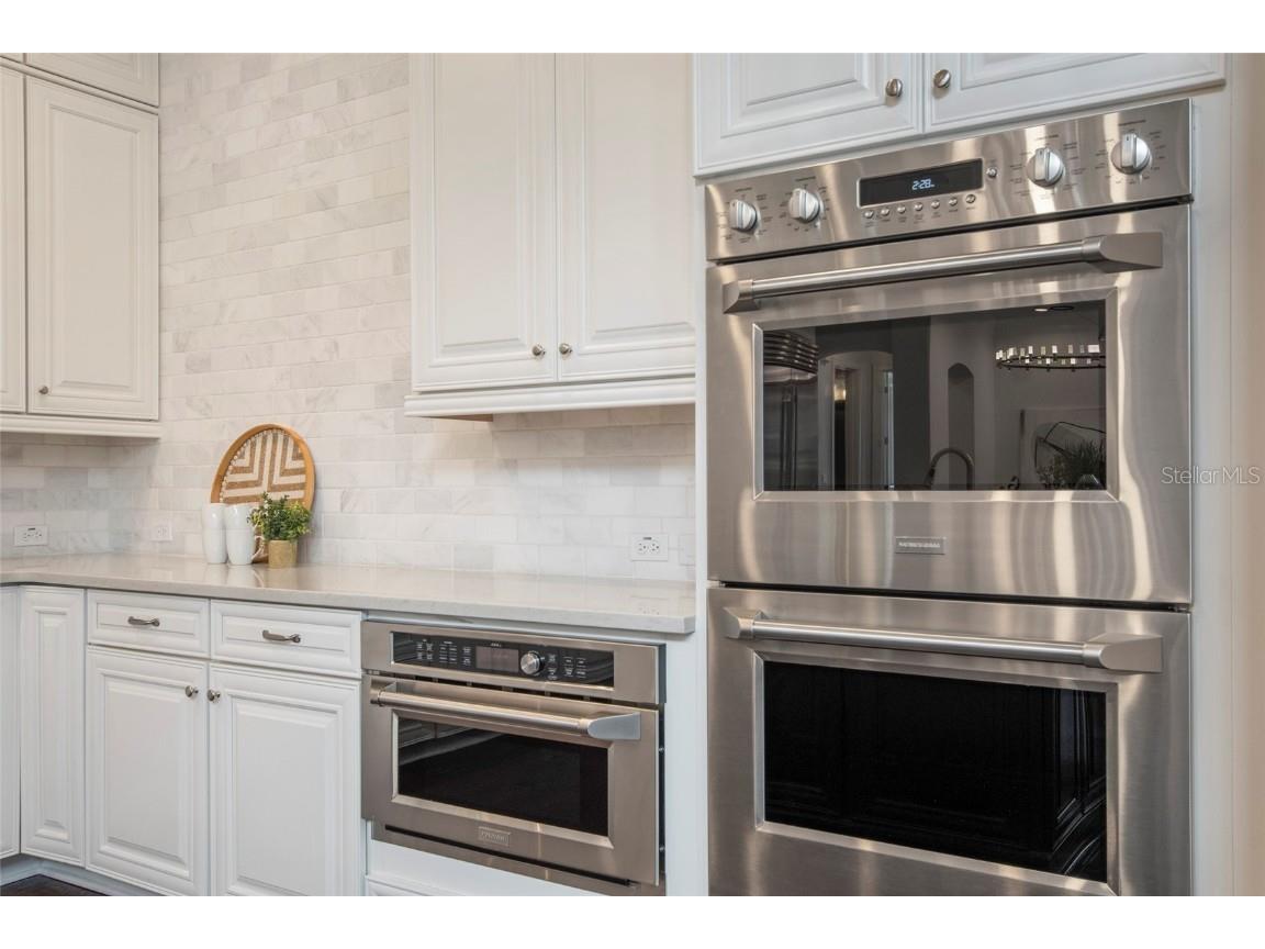 9454 Becker Court Orlando FL 32827 O6282407 image19