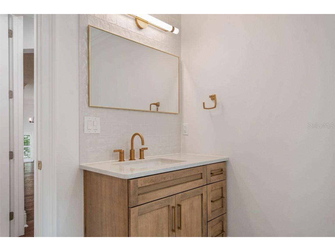 9454 Becker Court Orlando FL 32827 O6282407 image69