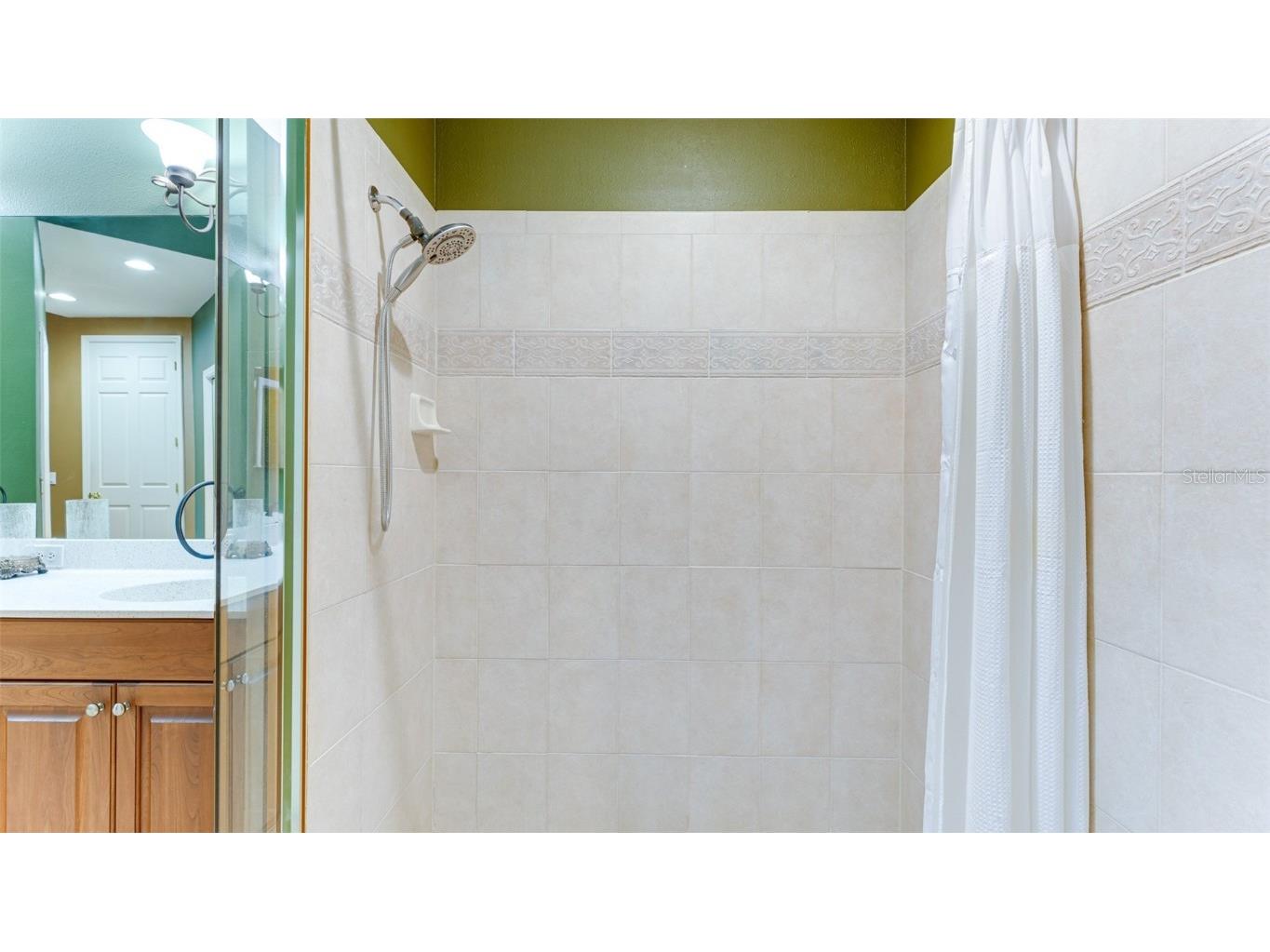 9454 Discovery Terrace #101A Bradenton FL 34212 A4556571 image19