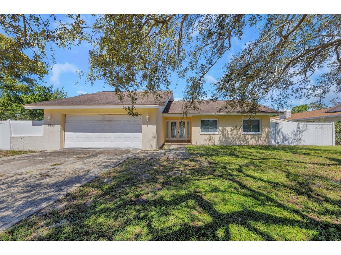 9455 Laura Anne Drive Seminole FL 33776 TB8398982 image1