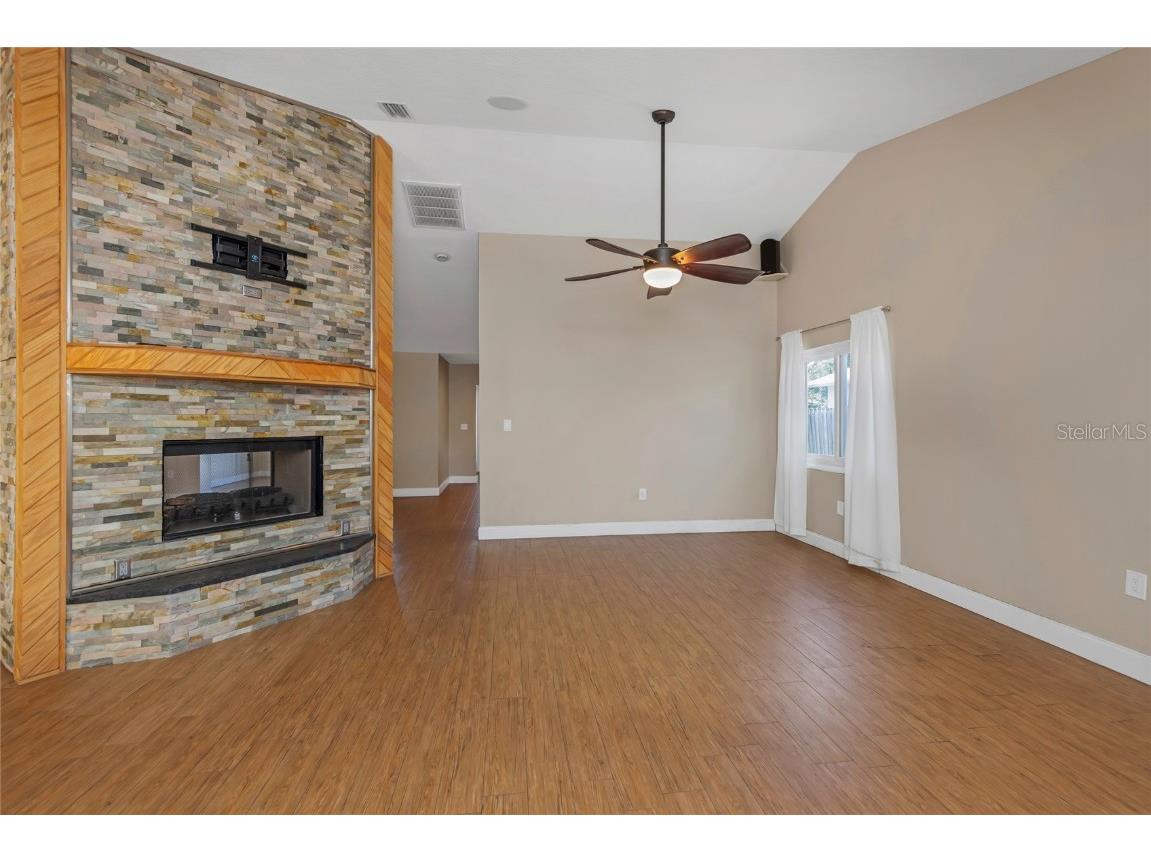 9455 Laura Anne Drive Seminole FL 33776 TB8398982 image11