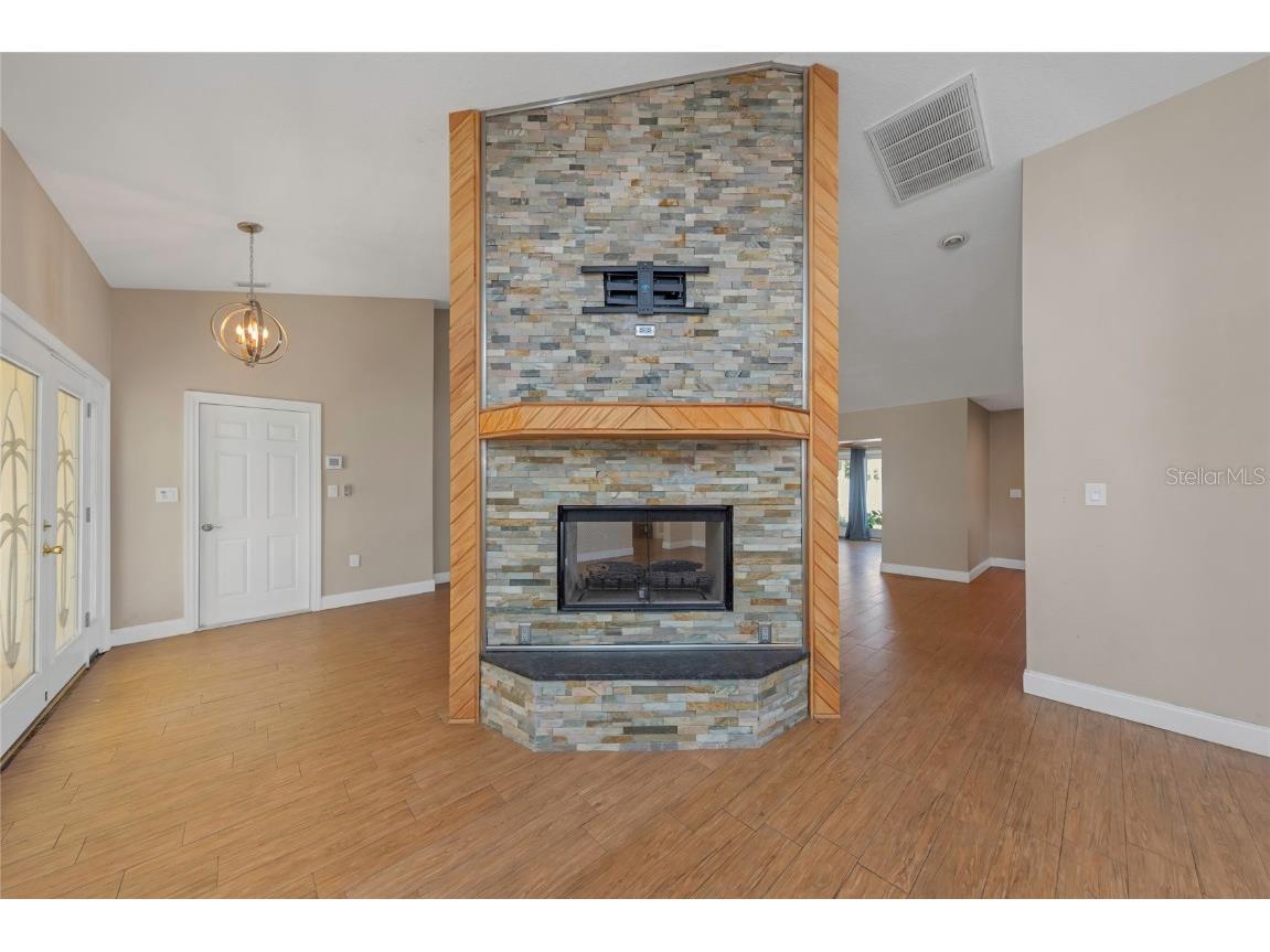 9455 Laura Anne Drive Seminole FL 33776 TB8398982 image13