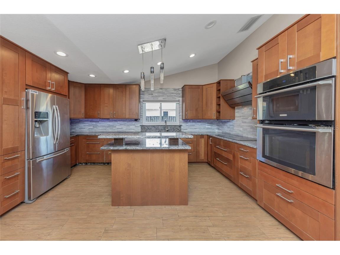 9455 Laura Anne Drive Seminole FL 33776 TB8398982 image16