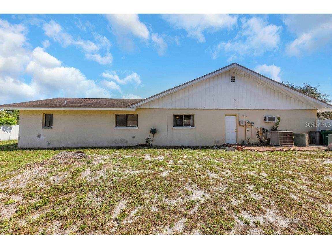 9455 Laura Anne Drive Seminole FL 33776 TB8398982 image2