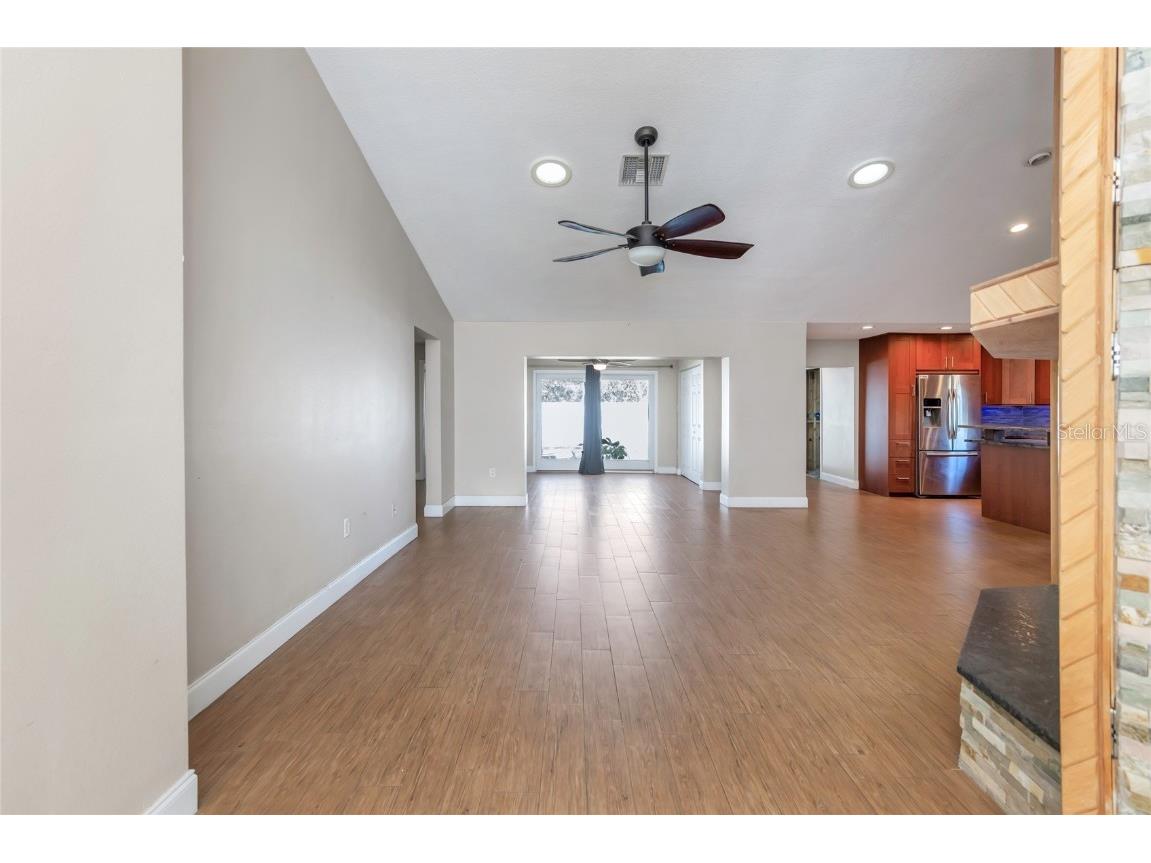 9455 Laura Anne Drive Seminole FL 33776 TB8398982 image9