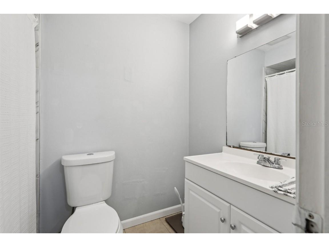 9456 Forest Hills Circle Tampa FL 33612 TB8412329 image17