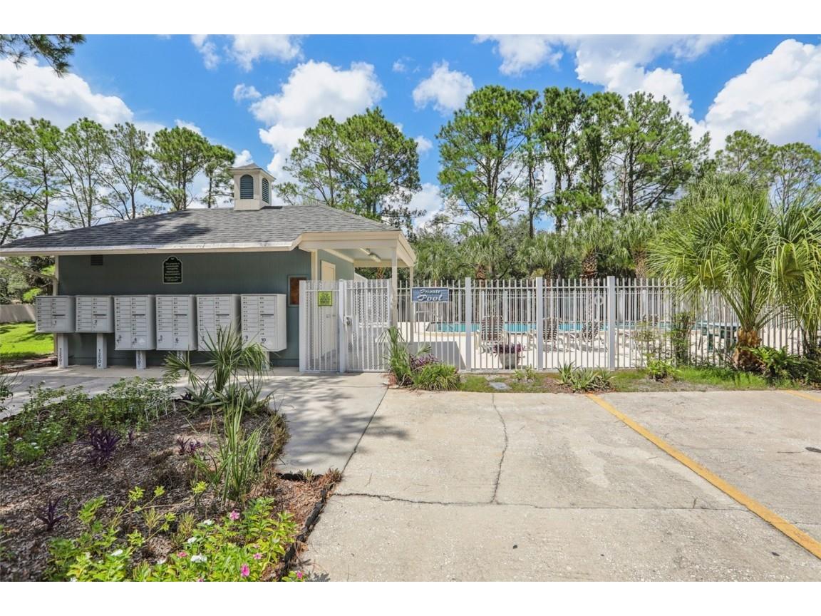 9456 Forest Hills Circle Tampa FL 33612 TB8412329 image27